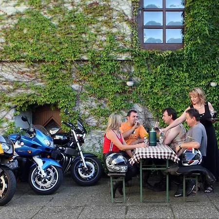 Landhaus Marsdorf Hotel