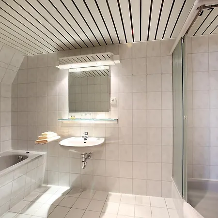 Landhaus Marsdorf 3*